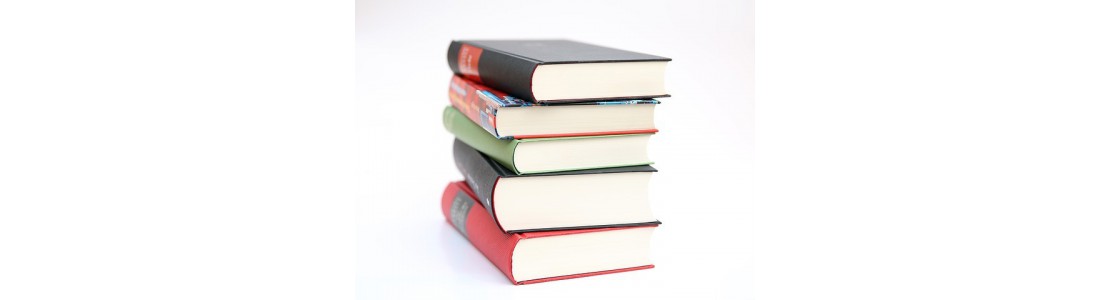 1000x1000-1464100265-books-441866-640