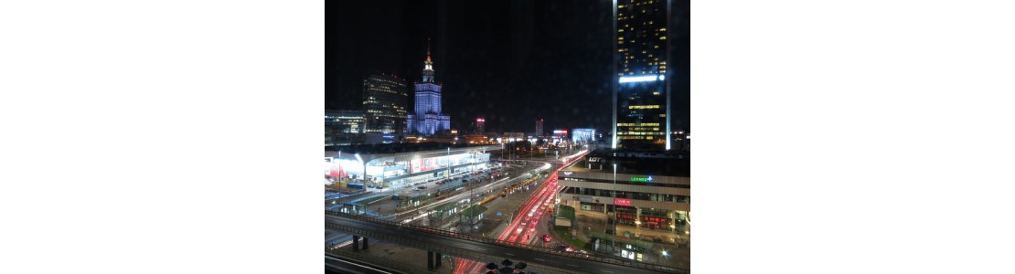 1000x1000-1480510543-warsaw-897372-640