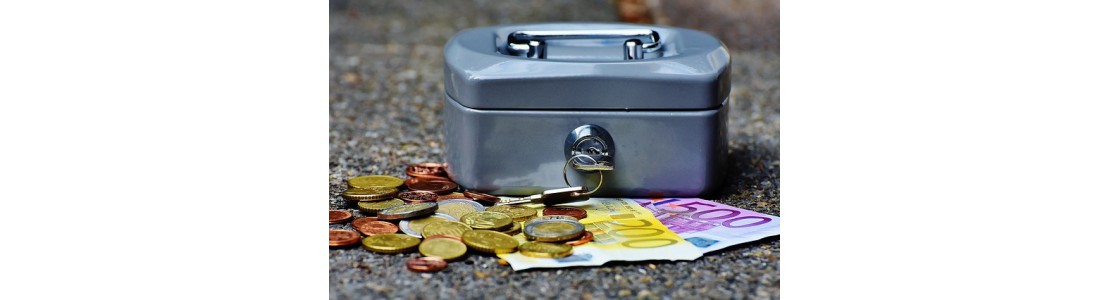 1000x1000-1486115873-cashbox-1642989-640